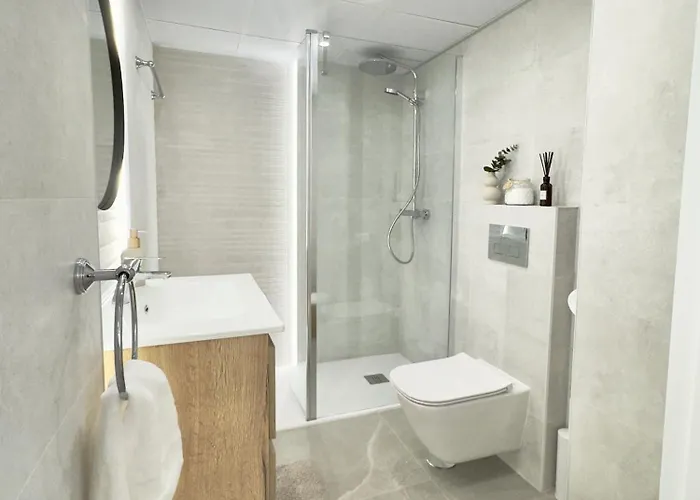 Casa Levante - Renovated Sea View Apartment, Pool Access, Ac & Penon De Ifach Views - Costa Blanca
