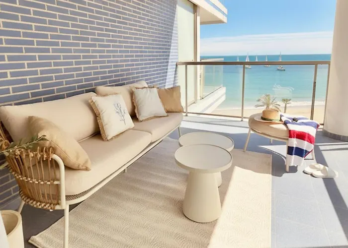 Apartament Casa Levante - Renovated Sea View Apartment, Pool Access, Ac & Penon De Ifach Views - Costa Blanca